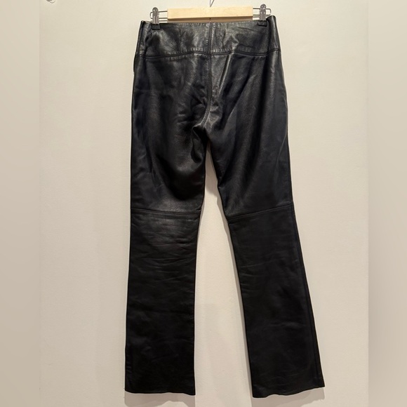 Vintage Express 100% Leather Flare pants size 1 / 2 Beautiful Leather! - Picture 2 of 9